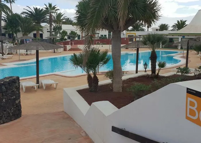 House First Line Of The Sea *