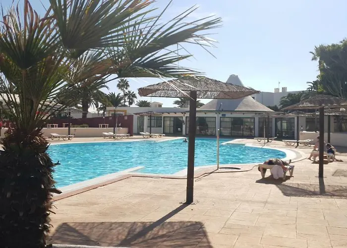 Hébergement de vacances House First Line Of The Sea