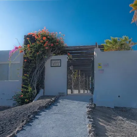 House First Line Of The Sea Nyaraló Costa Teguise