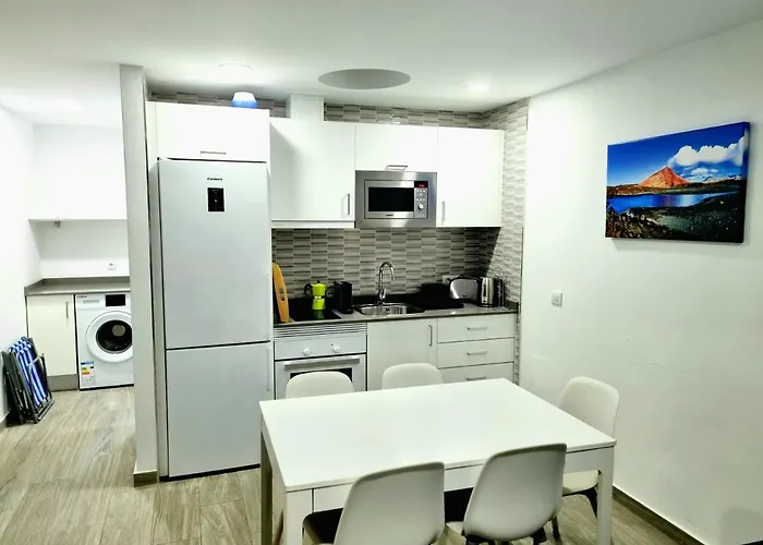 House First Line Of The Sea Nyaraló Costa Teguise