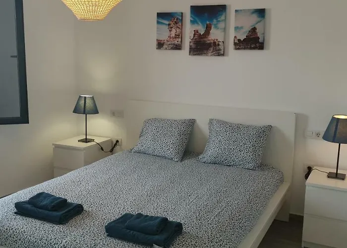 House First Line Of The Sea Feriehus