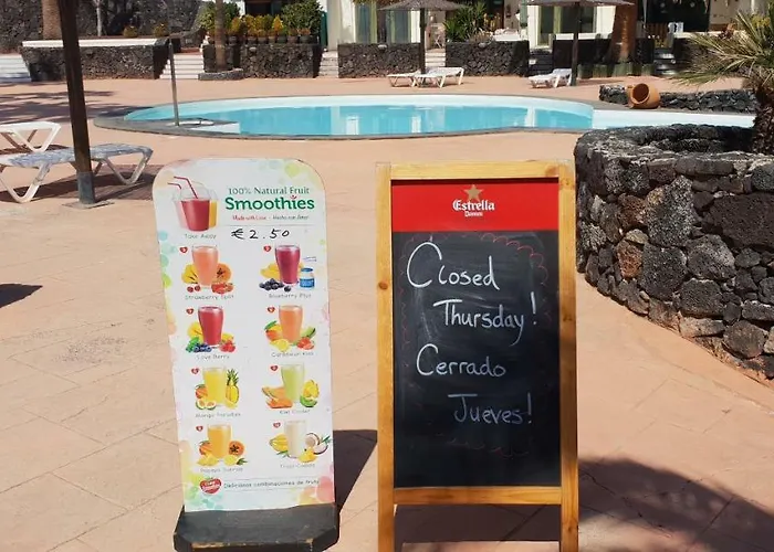 House First Line Of The Sea *